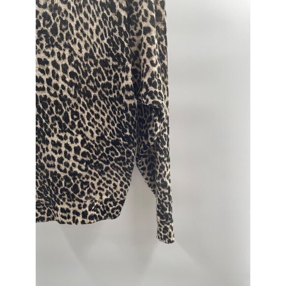 By Together Womens V-Neck Pullover Leopard Print Sweater Size Small - Picture 4 of 9